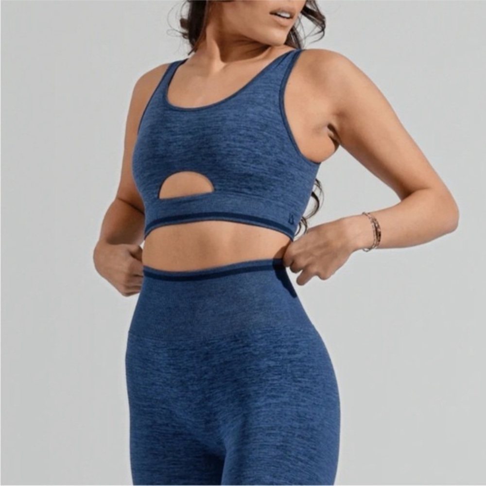 Buffbunny Seamless Blue Sports Bra